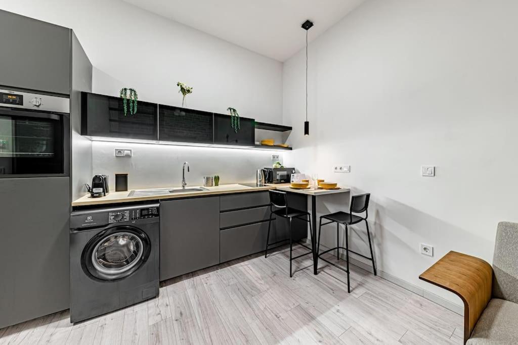 Апартаменты Chic Loft Bp: Industrial Gem Будапешт Экстерьер фото